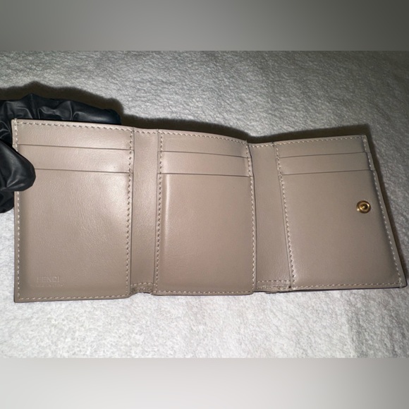 Fendi COA O'Lock Wallet Micro Trifold Rose Pink Tortora Gray Calf Leather - Picture 9 of 16